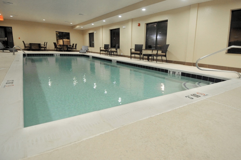 Holiday Inn Express Somerset 25/44