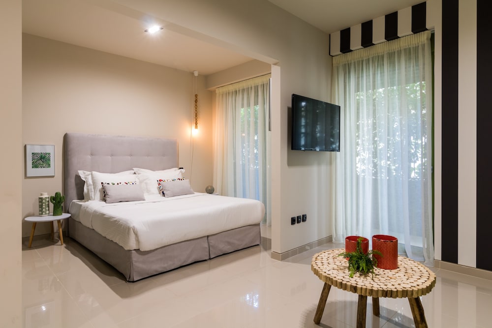 Athens Mosaico Suites And Apartments 12/50