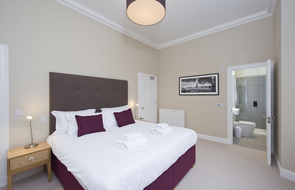 Destiny Scotland - Princes St Residence 12/50