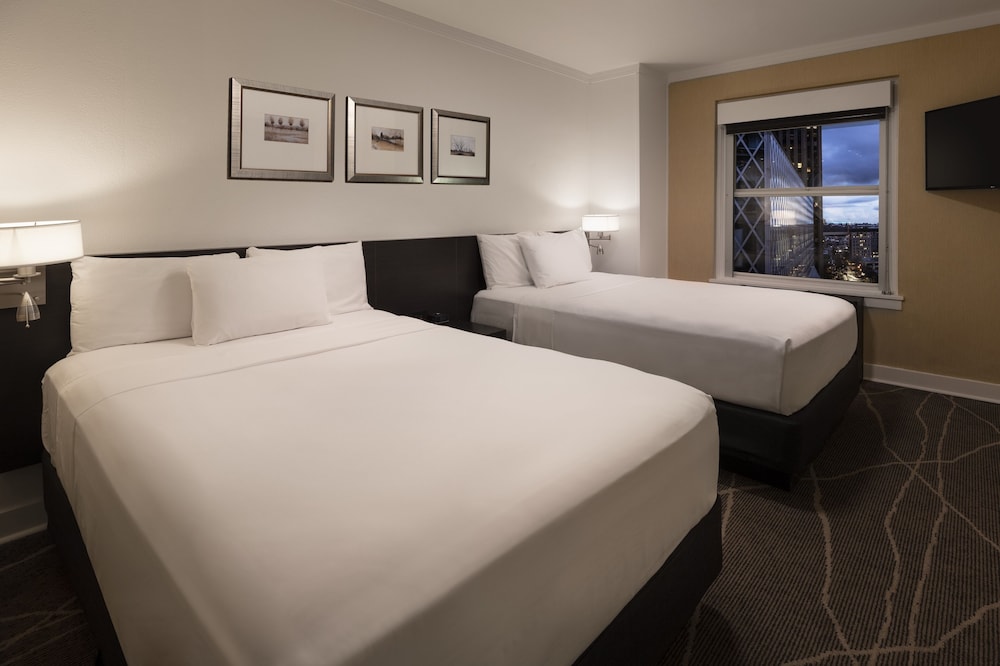 SUPERIOR, 2 DOUBLE BEDS