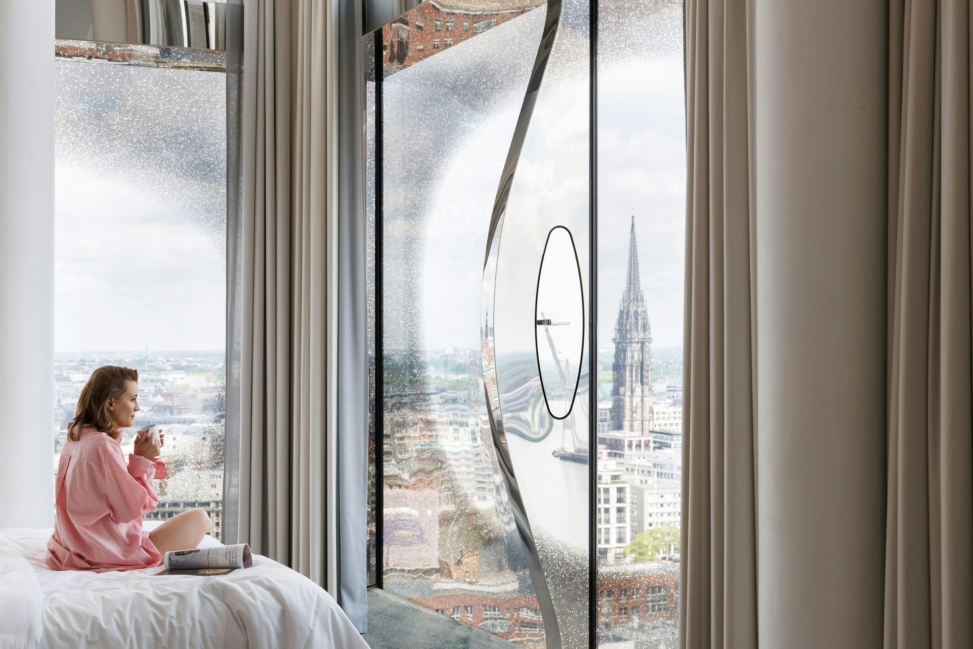 THE WESTIN HAMBURG 13/72
