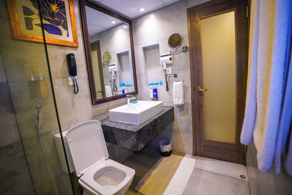 IFQ Hotel & Resort Islamabad 62/65