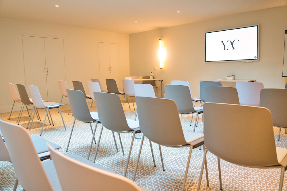 Hotel Yac Paris Clichy, a member of Radisson Individuals 38/50