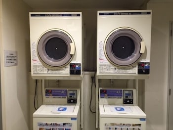 Hotel Livemax Higashi Ginza 52/56