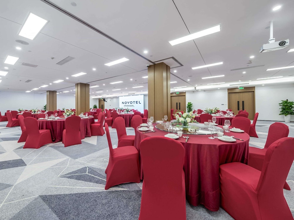 Novotel Dongguan Songshan Lake 35/57