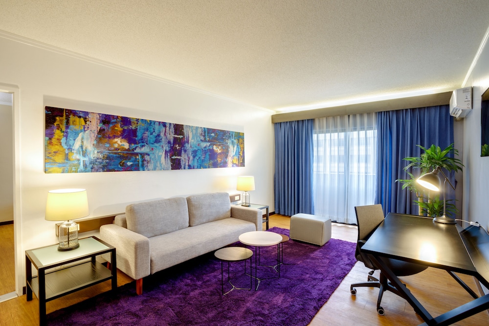Guam Plaza Resort & Spa 42/69