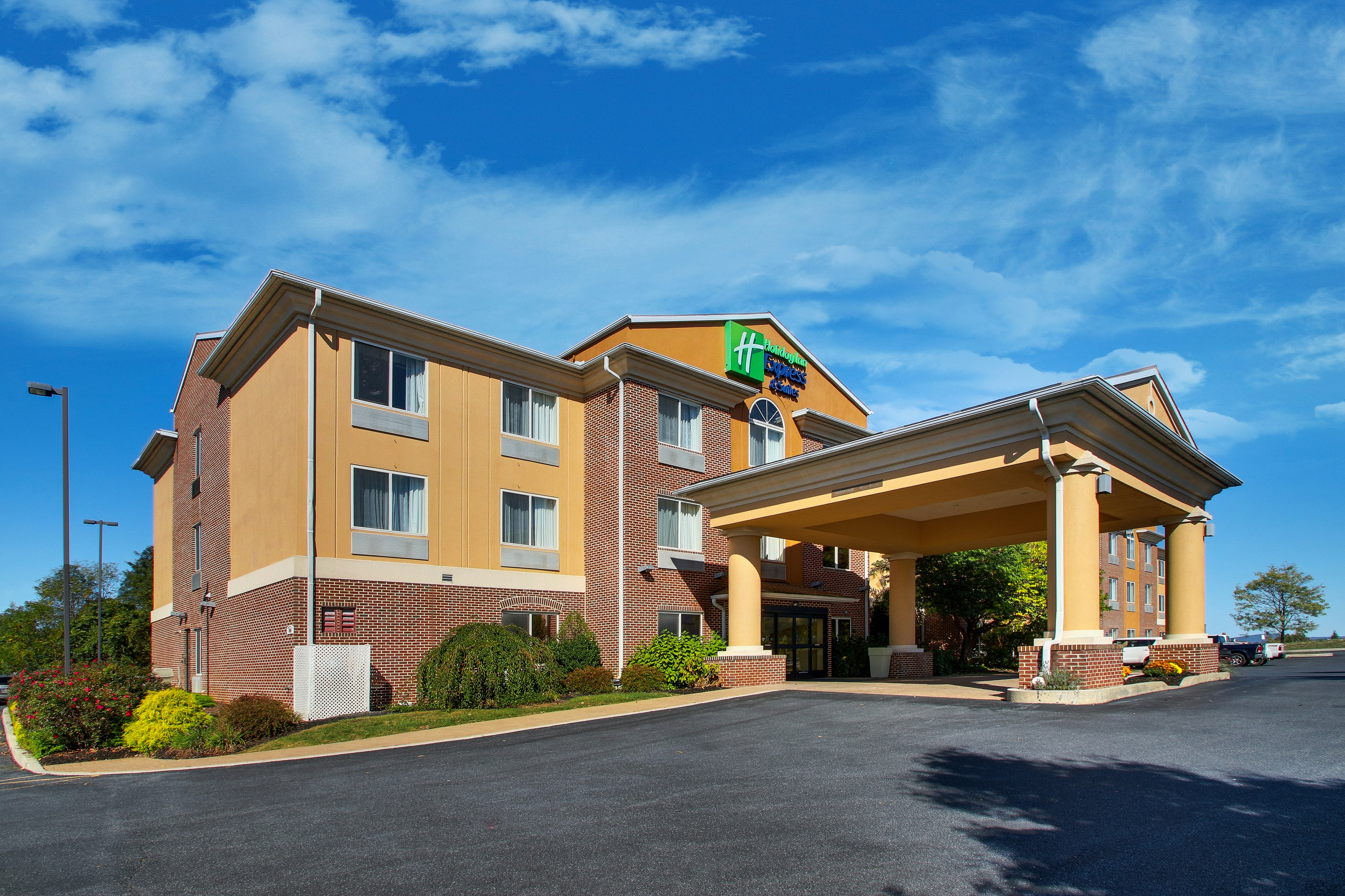 Holiday Inn Express Hotel And Suites Lancaster Lititz 70/73