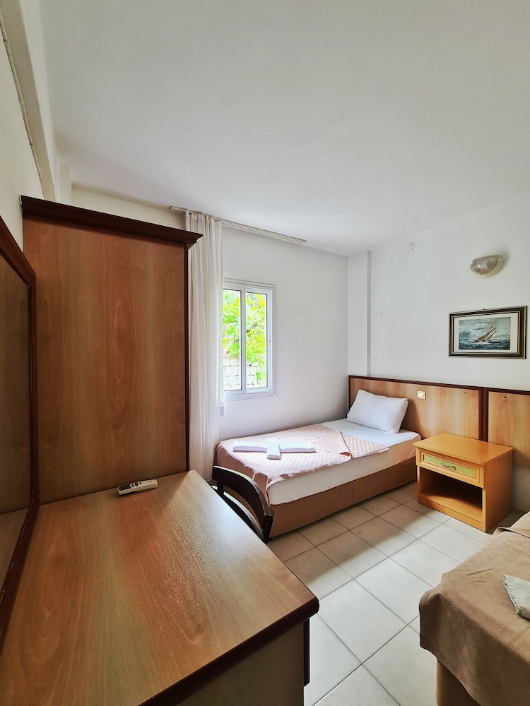 Fora Apart Otel 7/50