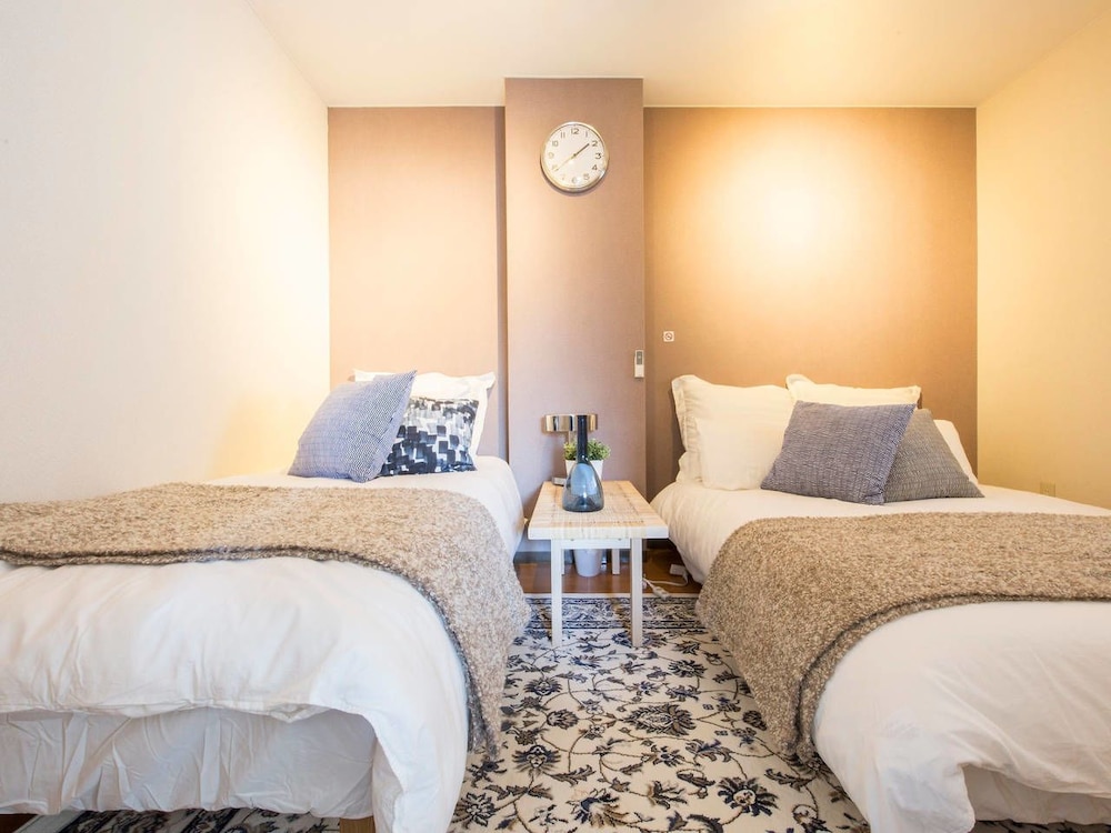 Daikoku Hostel 8/57