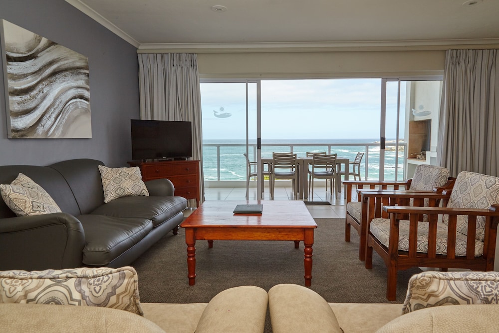 Windsor Hotel 26/44