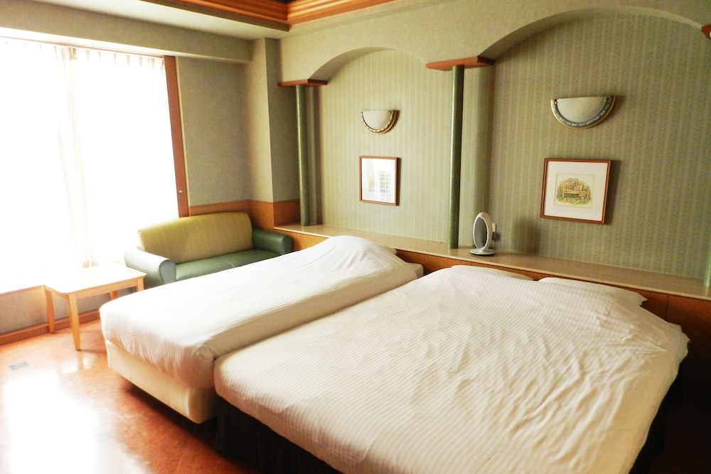 Hotel Sunset Terrace 11/70