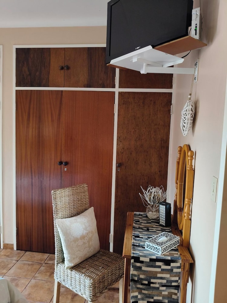 Acacia Gastehuis KATHU 5/50