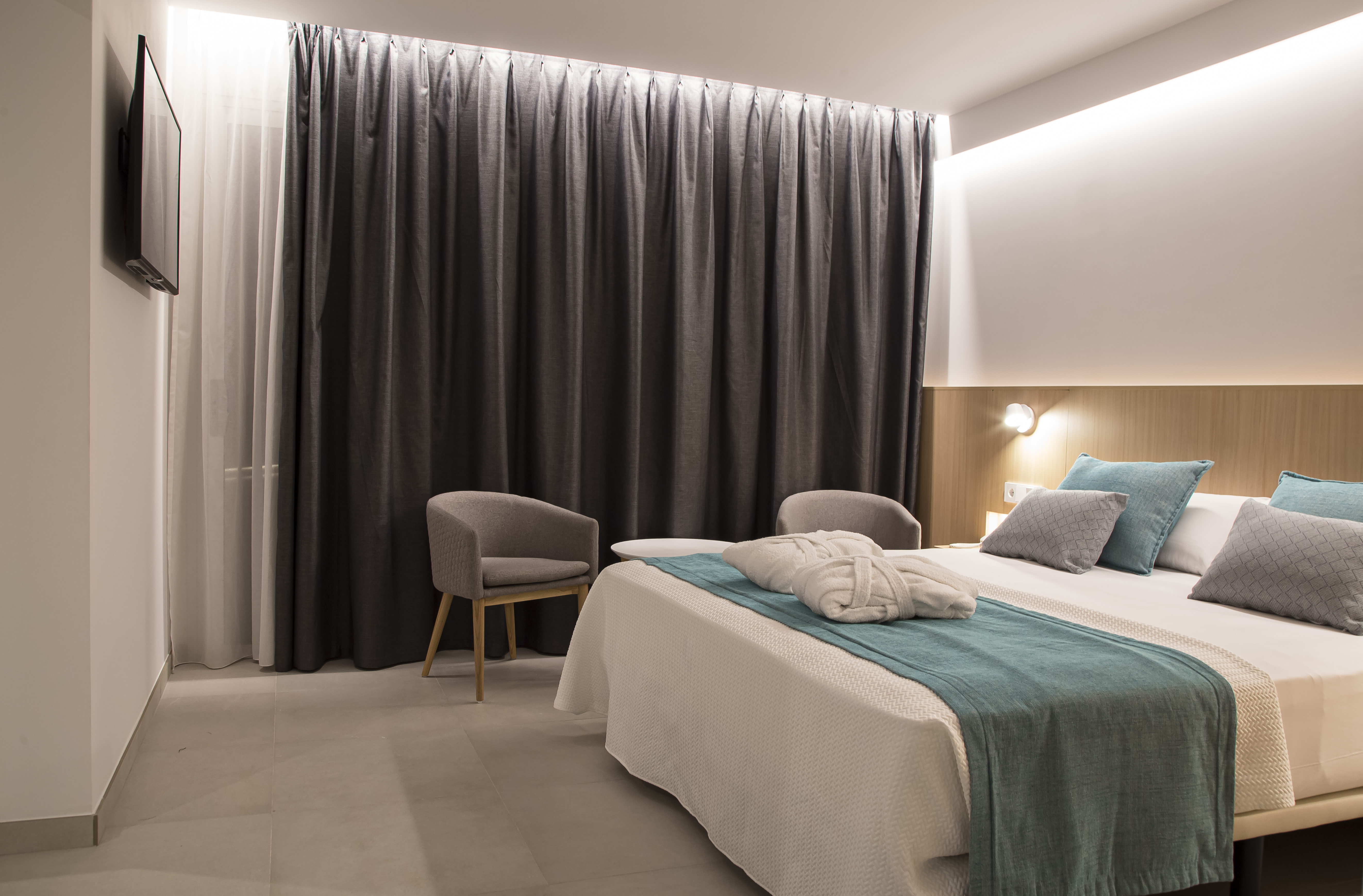 Hotel Petit Sagitario 13/50