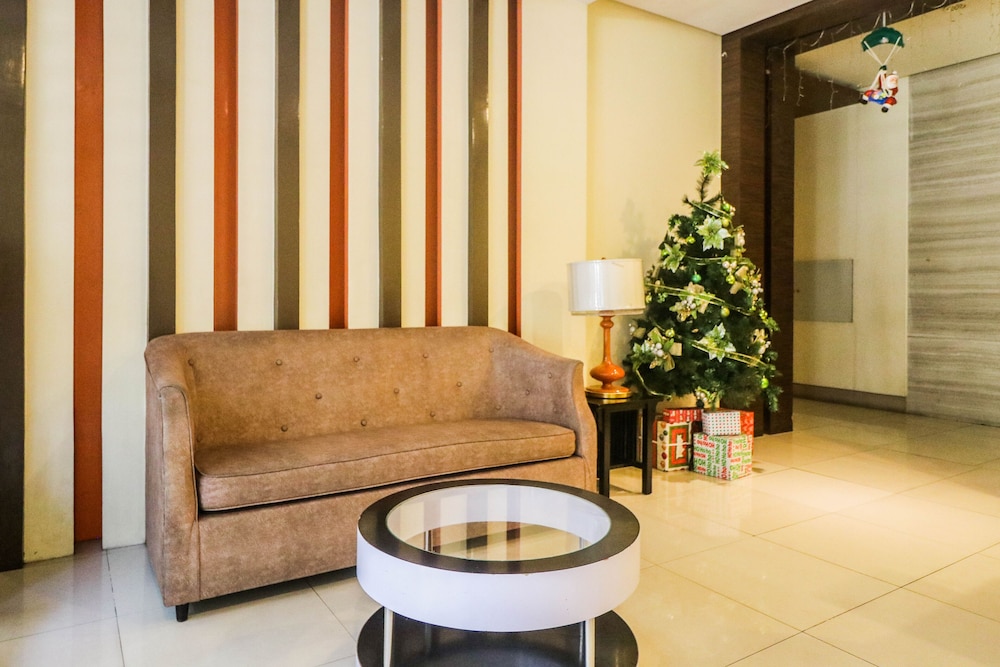 PRS at One Palm Tree Villa near Airport 13/60