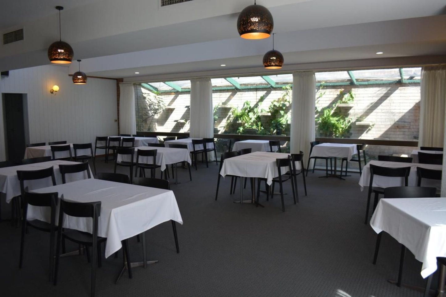 SPA VILLAGE TRAVEL INN 32/41