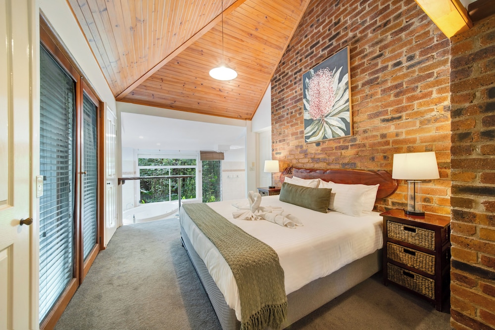 Tree Cottage, Studio, Queen Bed, Kitchen