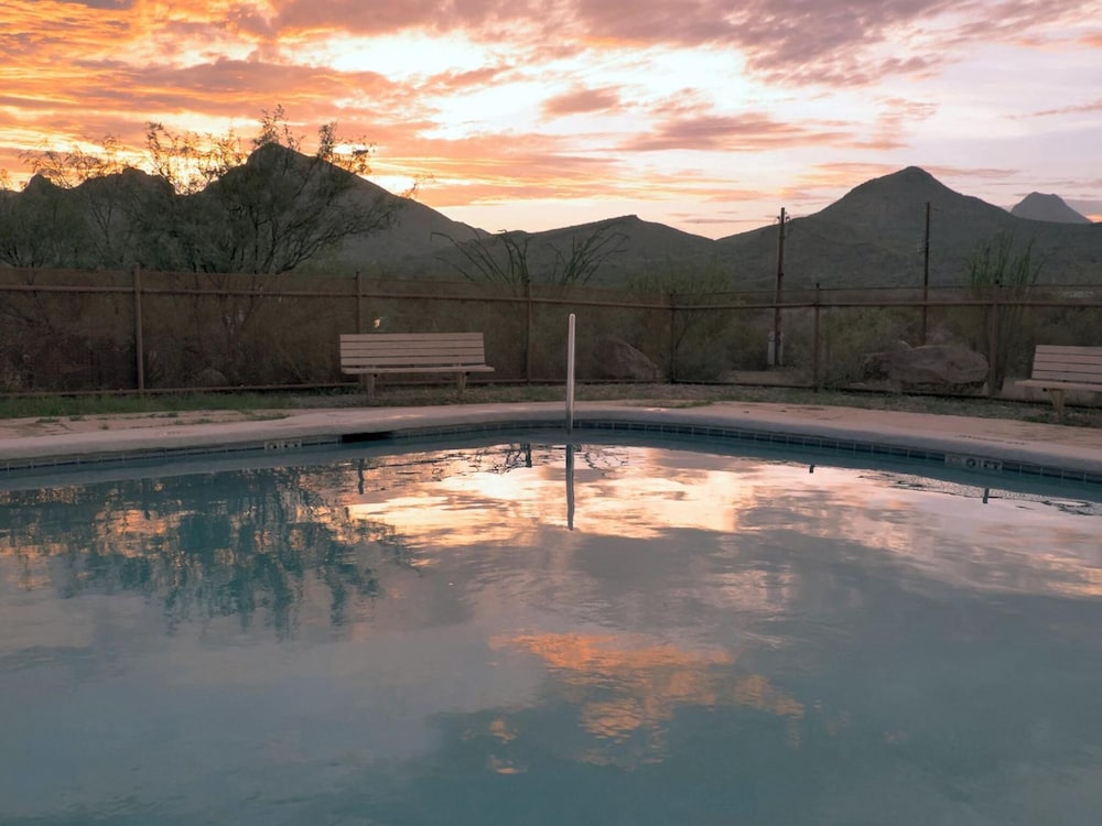 Terlingua Ranch Lodge 25/64