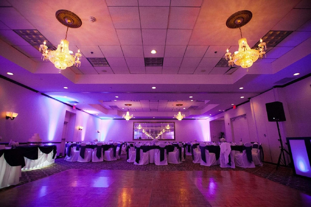 HILTON GARDEN INN FAIRFAX 21/61