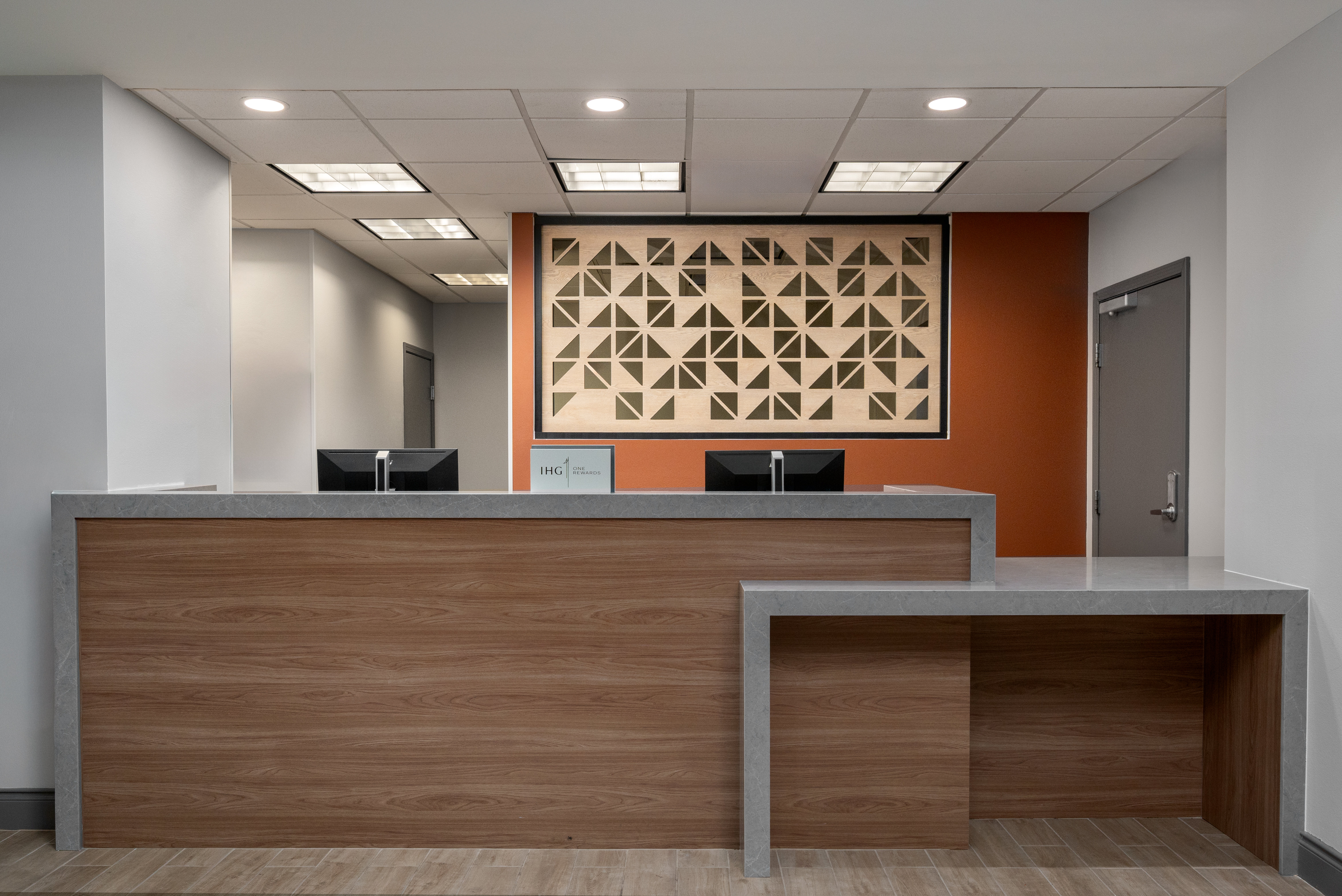 CANDLEWOOD SUITES MOORESVILLE 4/15