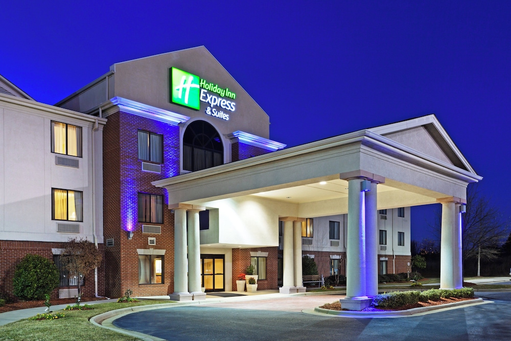 Holiday Inn Express Hotel Suites Reidsville 2/41