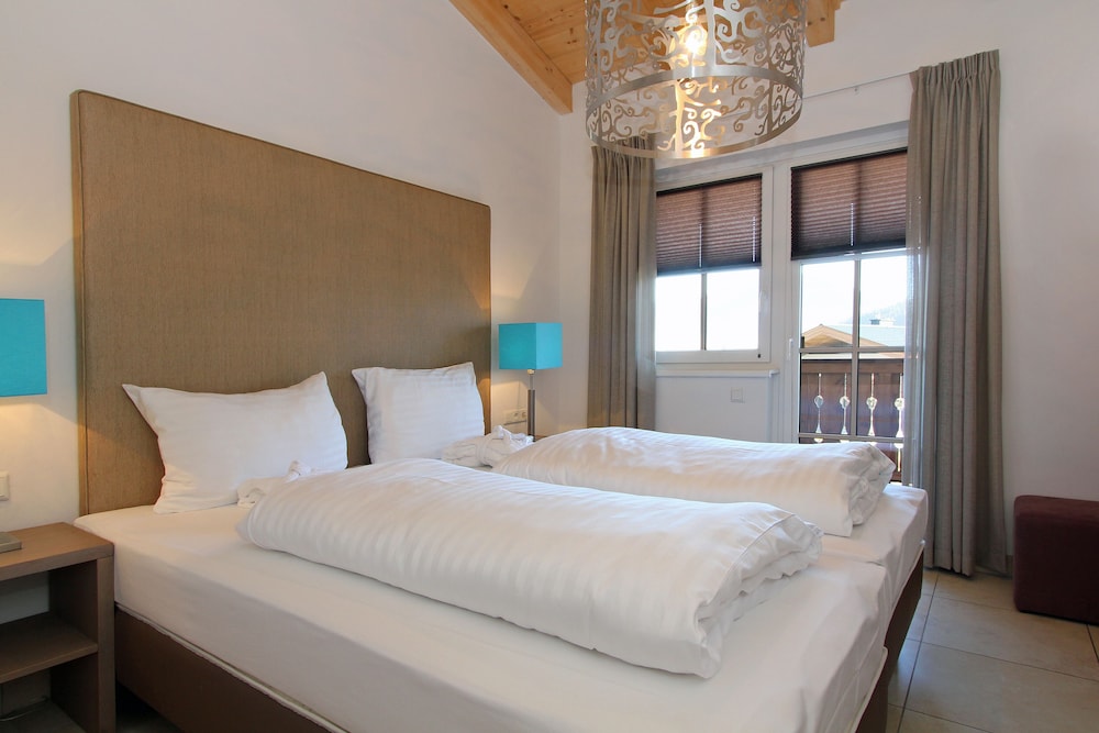 2 Bedrooms, Maisonette, Superior, Apartment, 4 Beds, 2 Double Beds, Mountain View, Balcony