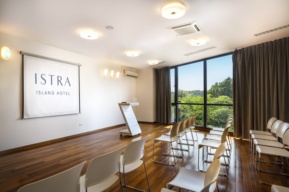 All Suite Island Hotel Istra 56/67