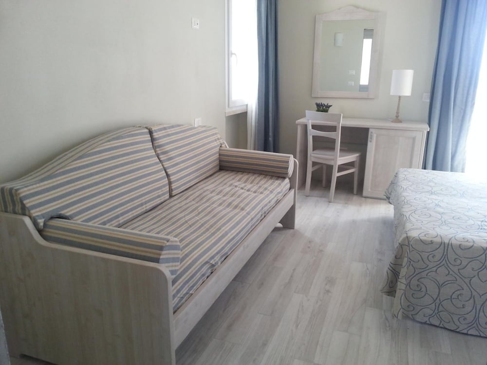 Lido Di Giannella 16/50