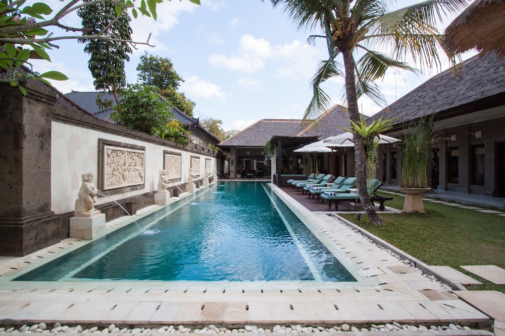 Villa Dewata Seminyak 42/50