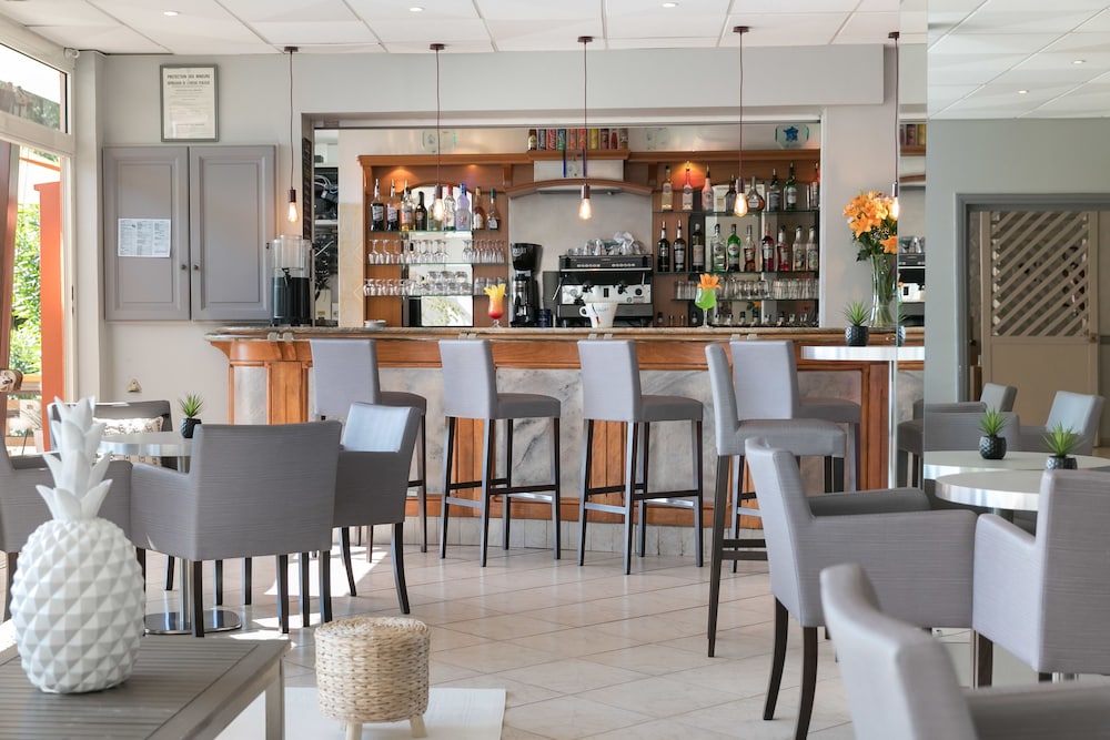 Hotel Club Le Capet 24/38