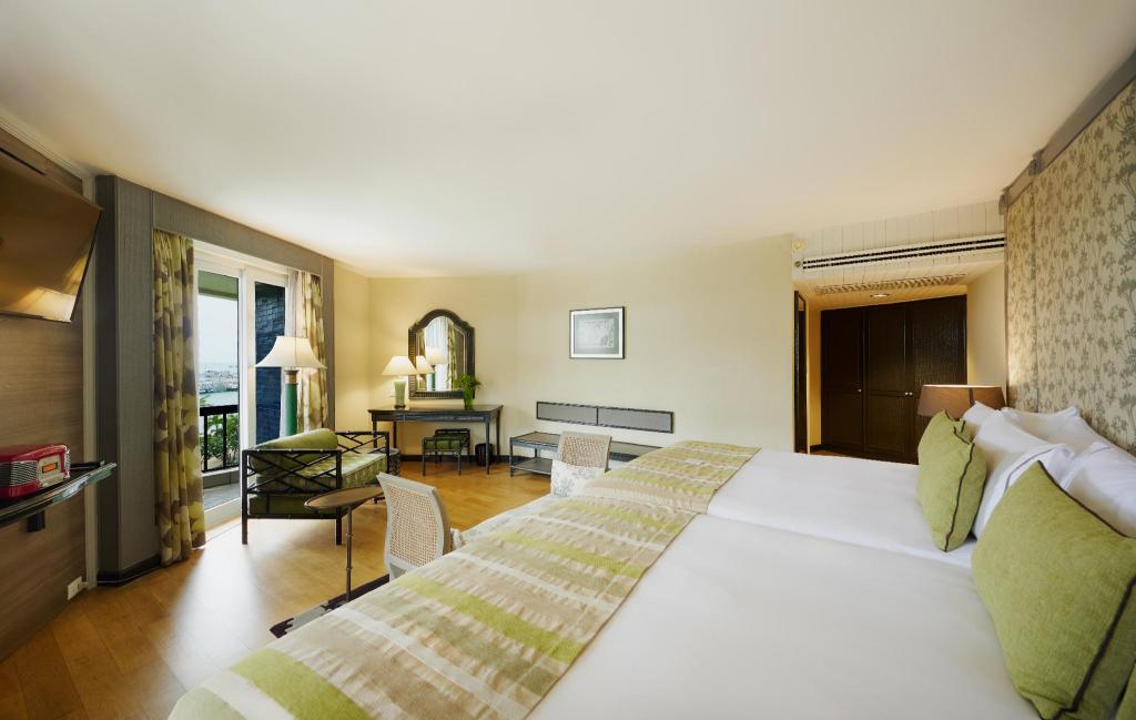 Family Suite, Junior Suite, 2 King Beds