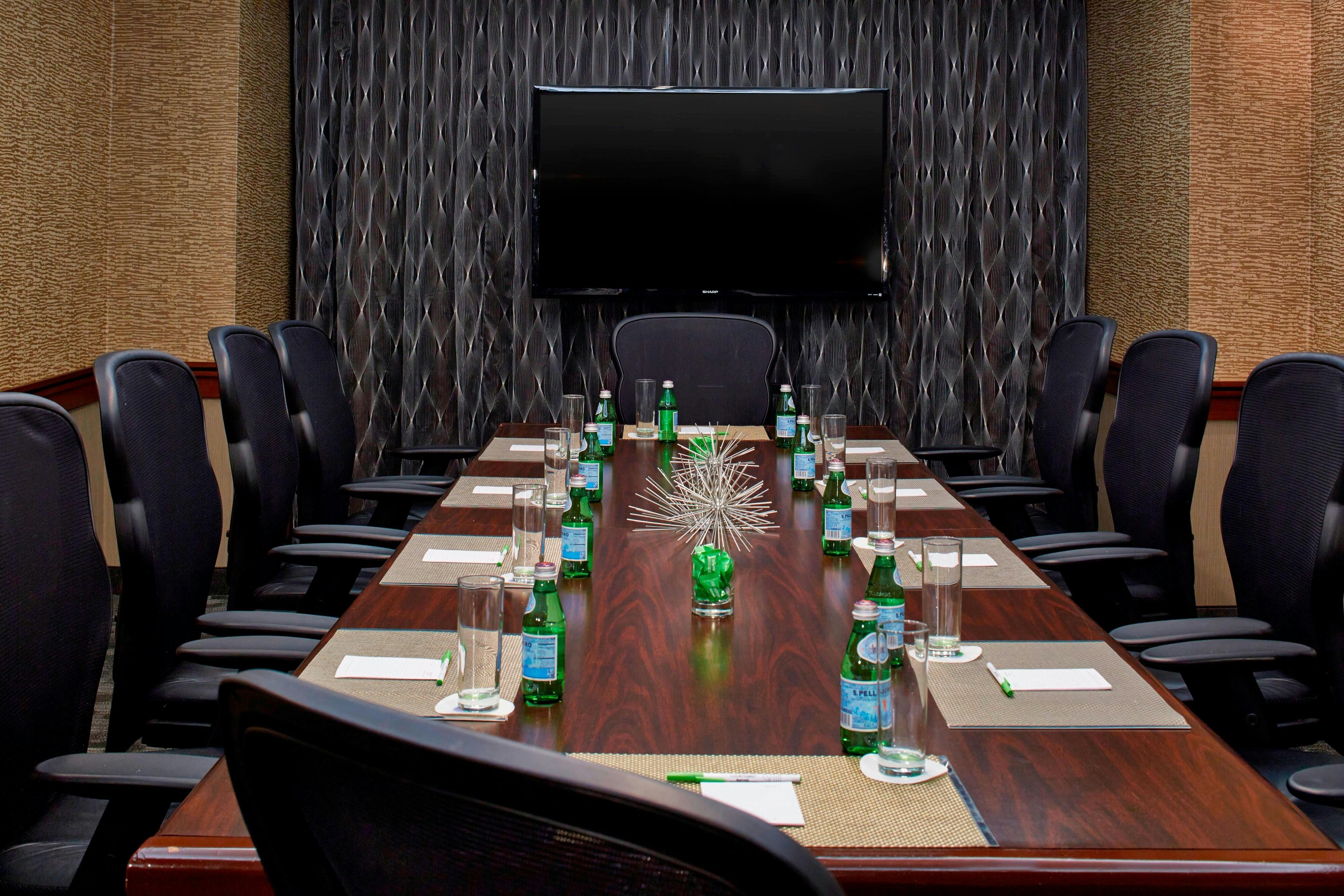 Courtyard By Marriott Bloomington By Mall Of America 30/38