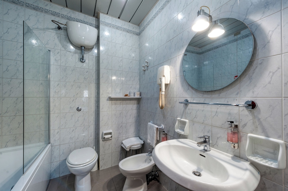 Hotel Barsotti 42/45