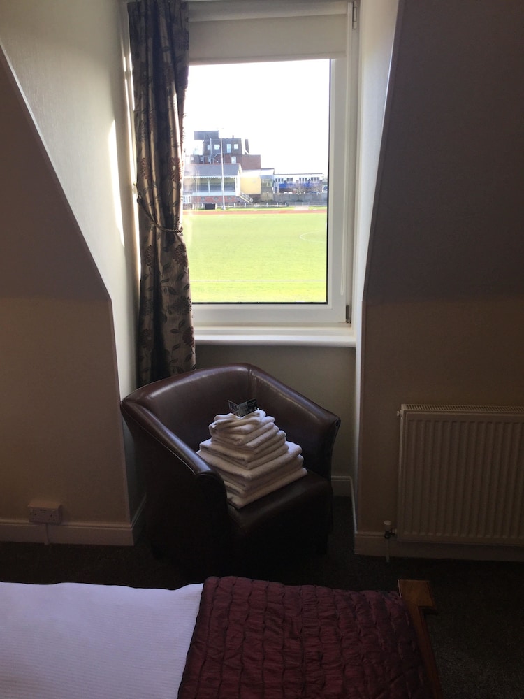 Beaumont House 25/50