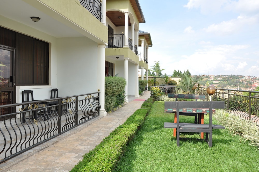 Primebiz Apartments 16/22
