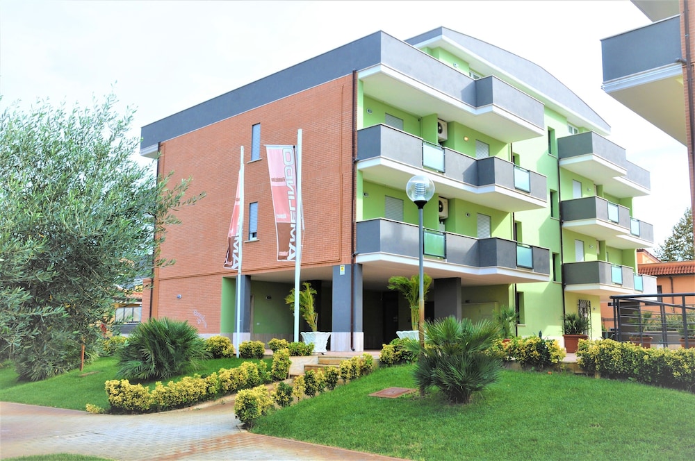 Isa Fiumicino Airport Residence 6/50