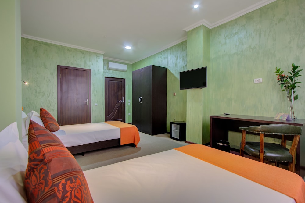 Olive Hotel Bishkek 13/32