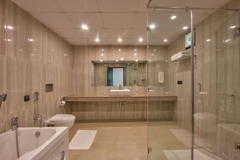 Span Inn & Suites 47/50
