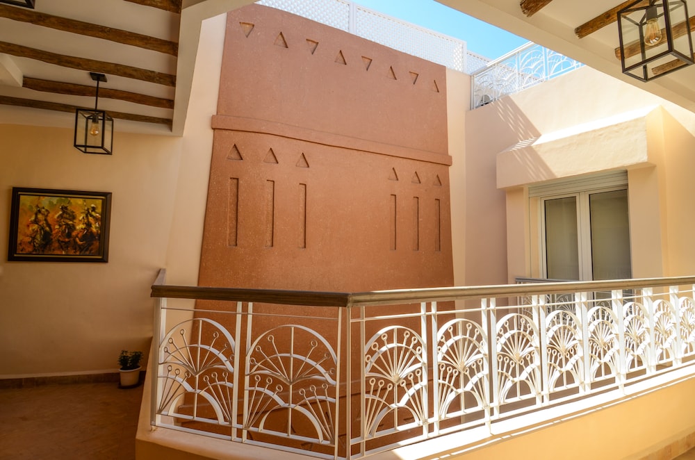 Riad Ayni 3/53