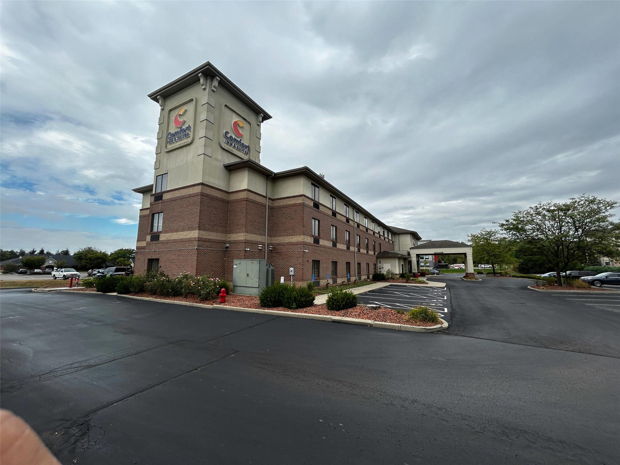 Comfort Inn And Suites West Chester 39/41