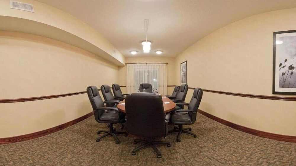 Holiday Inn Express Hotel And Suites Jacksonville Mayport Beach 53/64