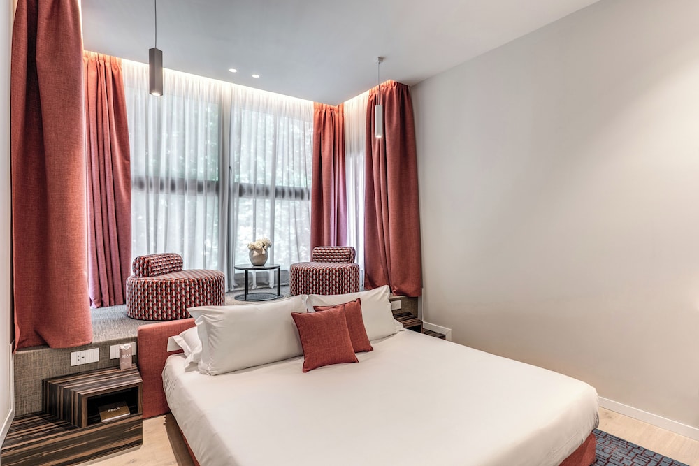 Deluxe Room Double or Twin