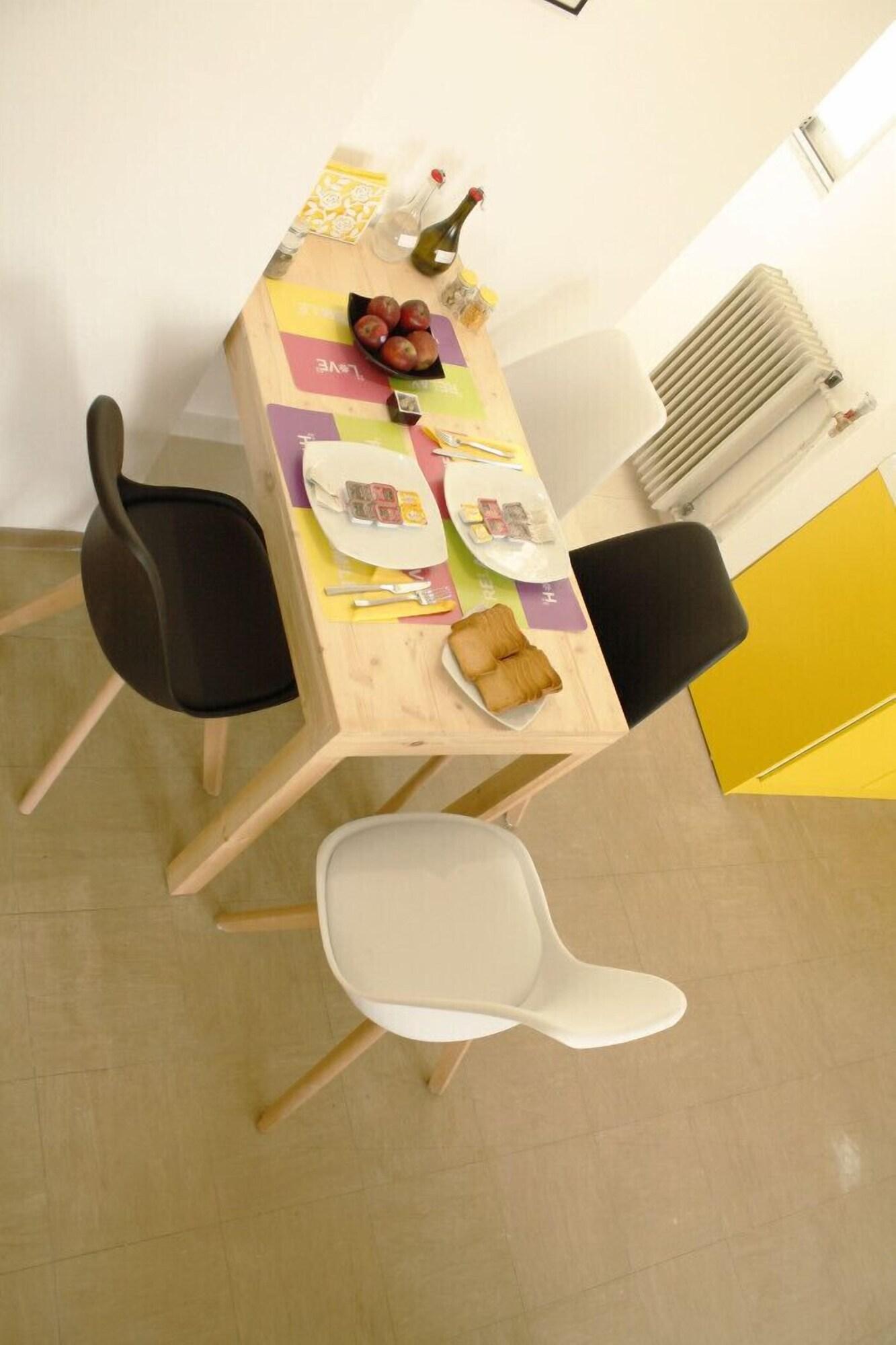 Crops Suites 38/42