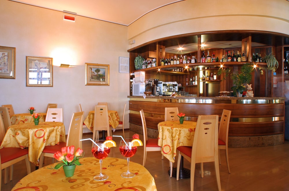 Village Hotel Lucia 37/50