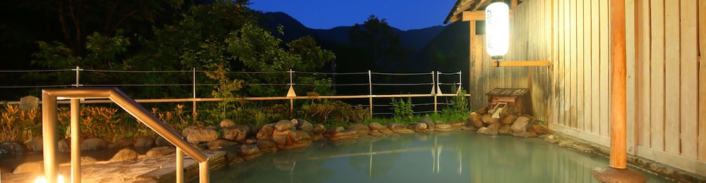 SHIRAFUNE GRAND HOTEL 30/50
