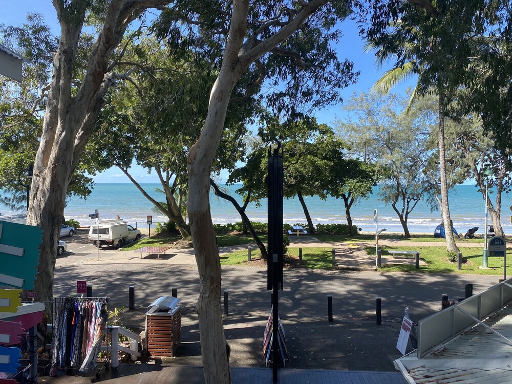 Apartment 316 at Sea Temple Palm Cove 42/50