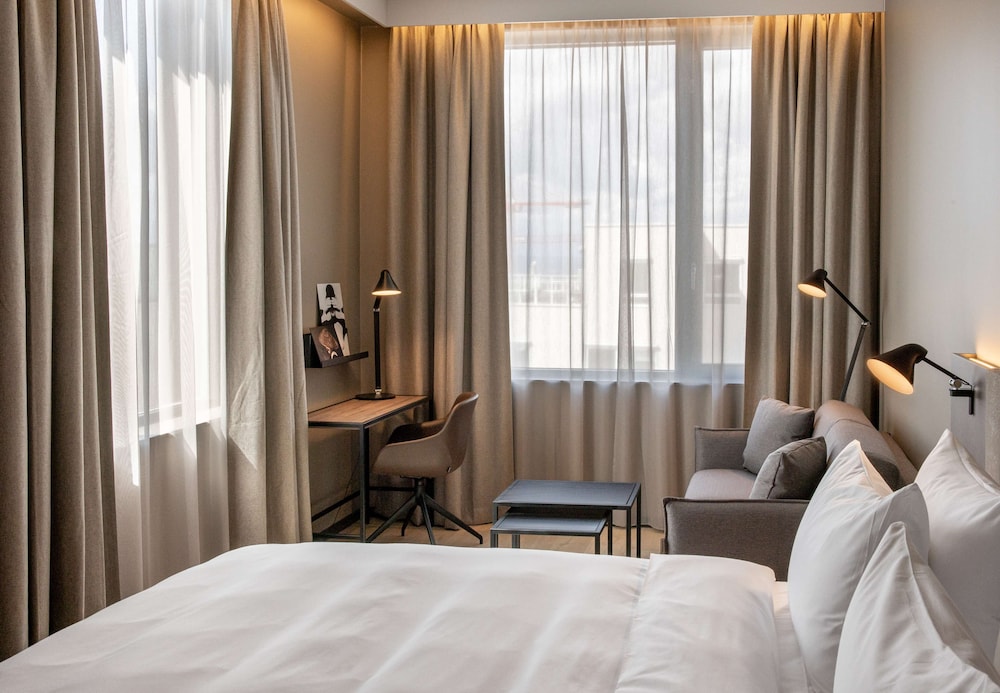 Radisson RED Oslo Okern 8/50