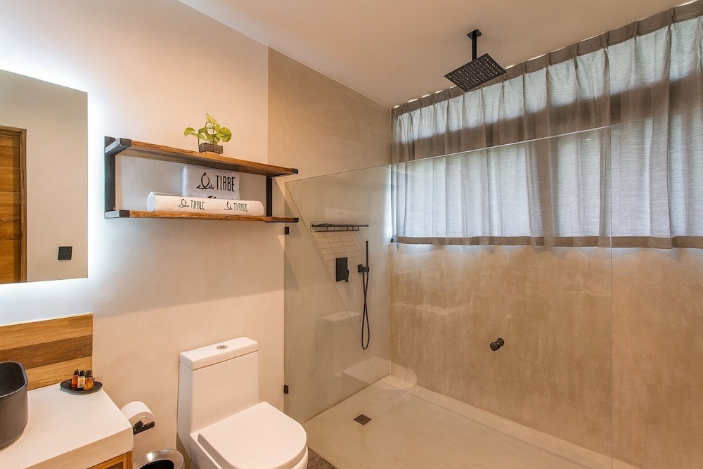 Irie Tulum Boutique Hotel 50/50