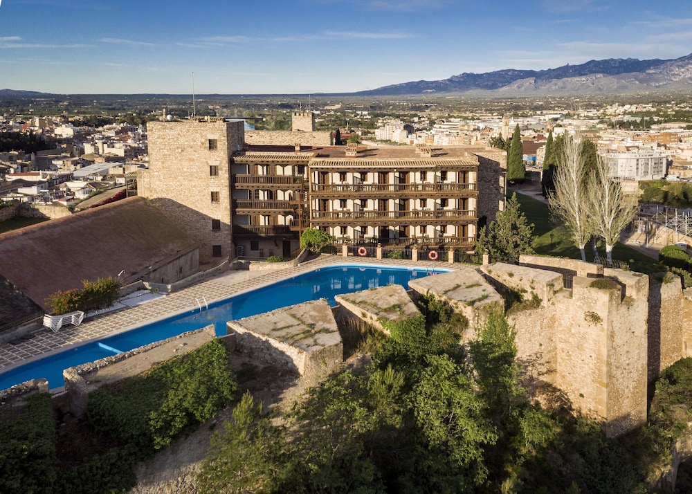 Parador De Tortosa 2/65