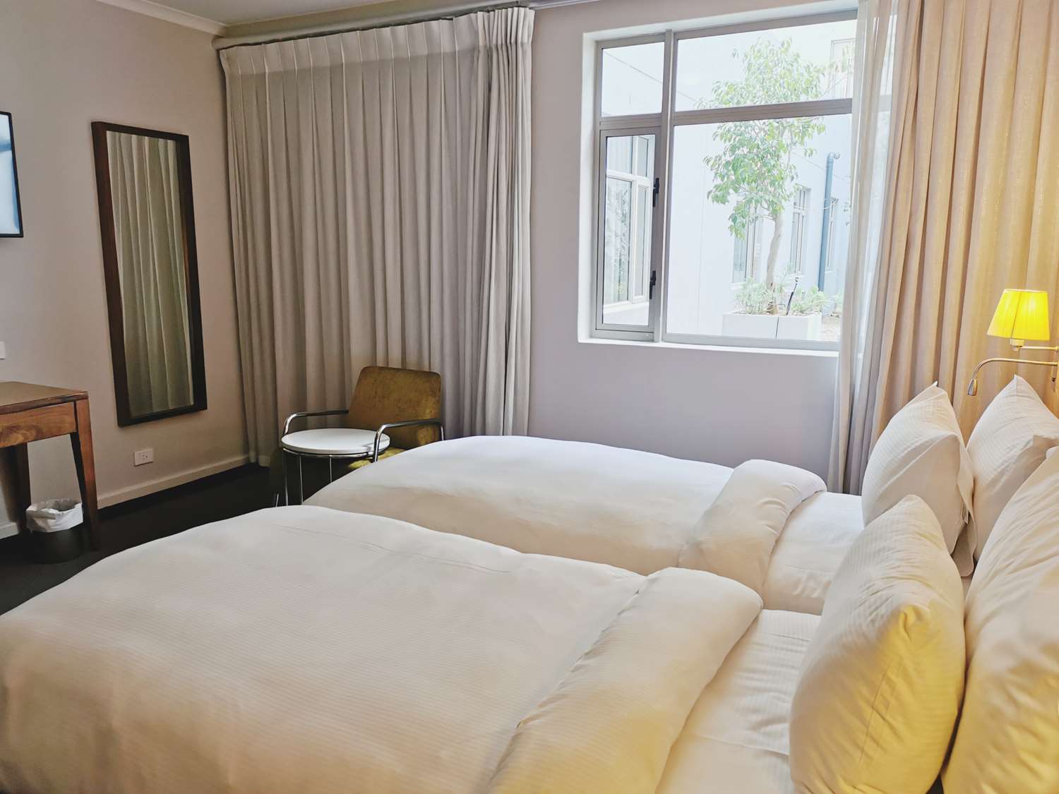 Twin Guest Room, Comp Wifi/Lcd Sat TV/Tea-Coffee Facilities, 26 Sqm/Laptop Safe/Mp3 Clock/Airconditioning