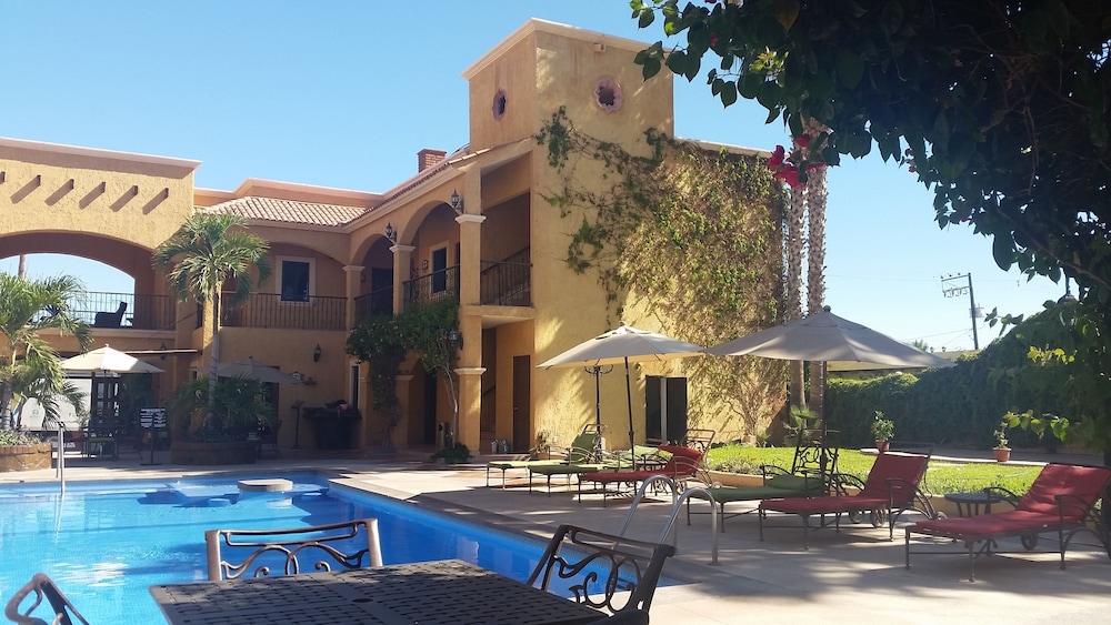 Hacienda Suites Loreto 9/53